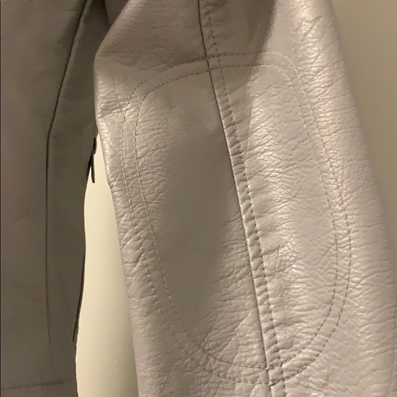 Levi’s Moto Jacket - Picture 8 of 9